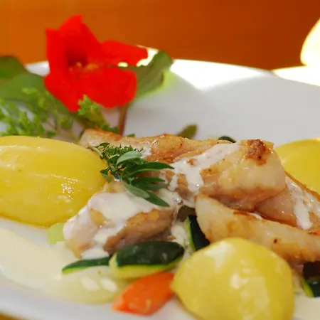 Brauereigasthof Engel 호텔 이스니임알가우